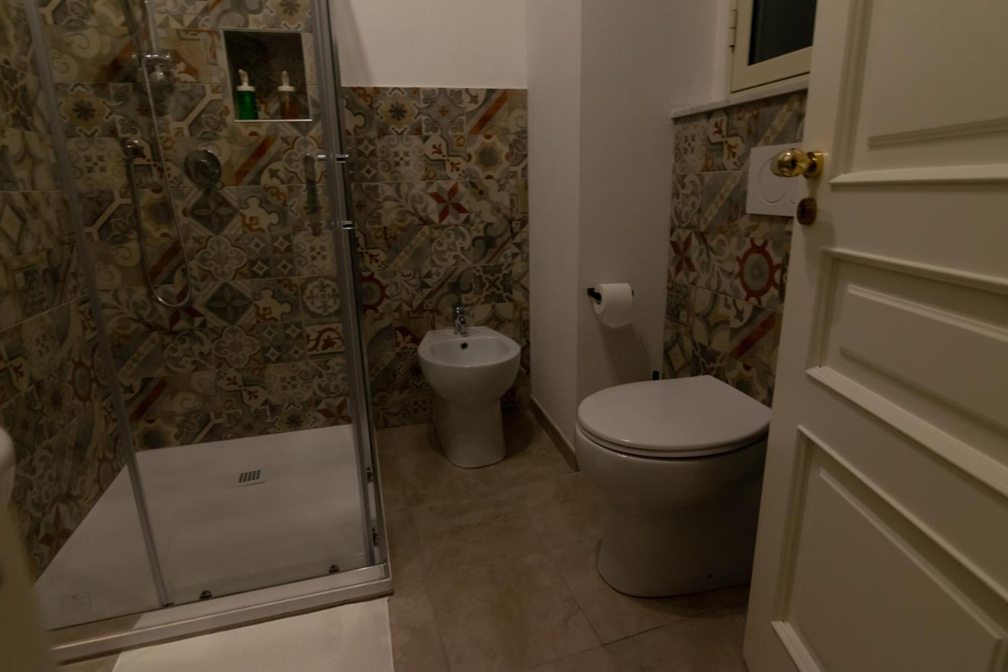 R-Home Exclusive Rooms Catania Exteriör bild